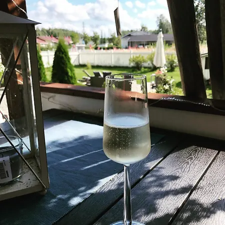 Idyllic Upstairs With Two Bedrooms Pensionat 3*