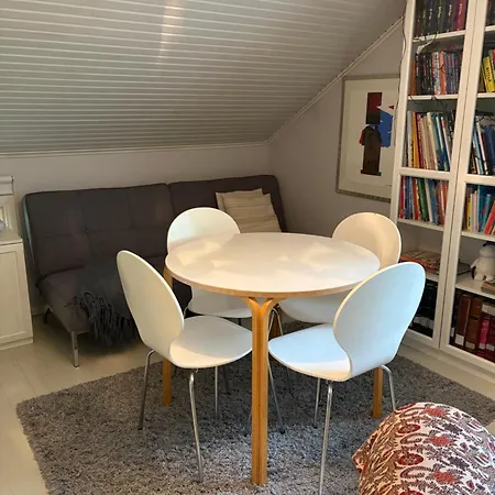 Guest house Idyllic Upstairs With Two Bedrooms